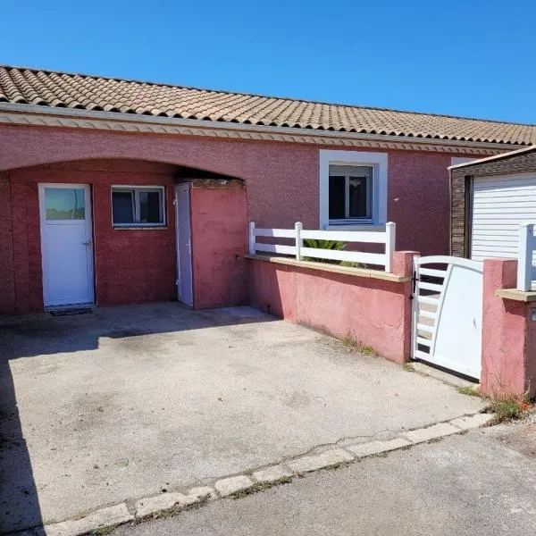 Cocon très calme parking privé, hotel a Pomérols