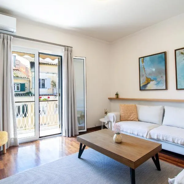 Pinia Penthouse by Corfuescapes, viešbutis mieste Corfu