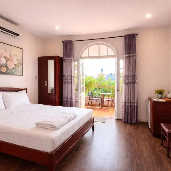 Salyna Motel, hotel in Danang