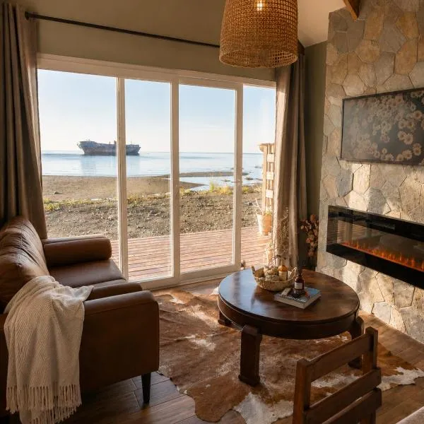 Boutique Cabin with Strait of Magellan Views, hotel em Punta Arenas