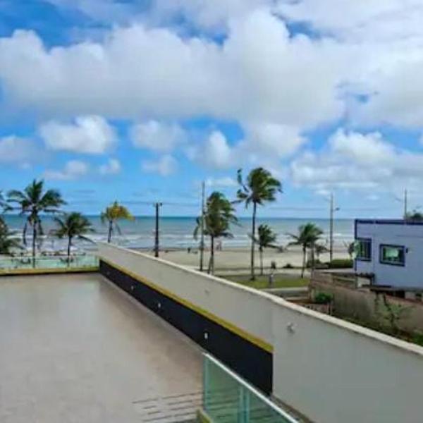 Apartamento pé na areia- Jardim Real Praia Grande