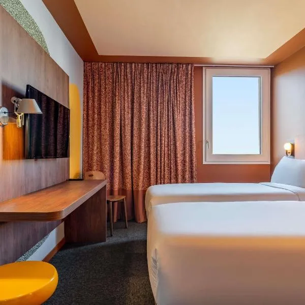 IBIS STYLES ALES CENTRE, hôtel à Alès
