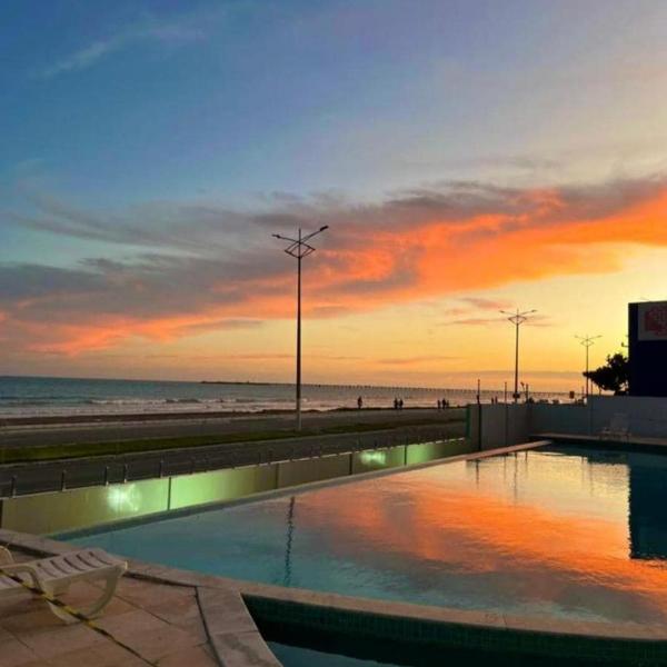 Apartamento beira mar próximo do centro e Pajuçara - Foto 4