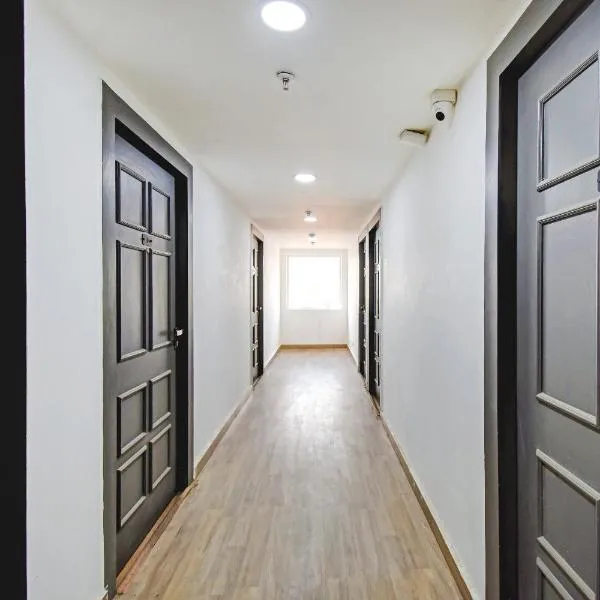 Super Townhouse The Royal Retreat, готель у місті Колката