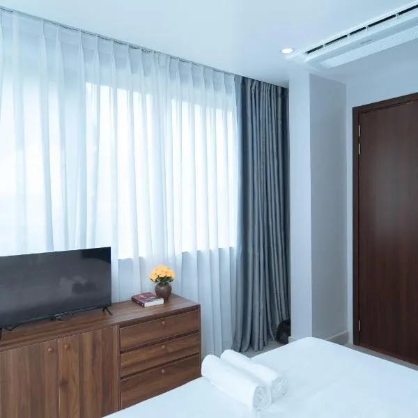 Celia Boutique Hotel, хотел в Фонг Нха