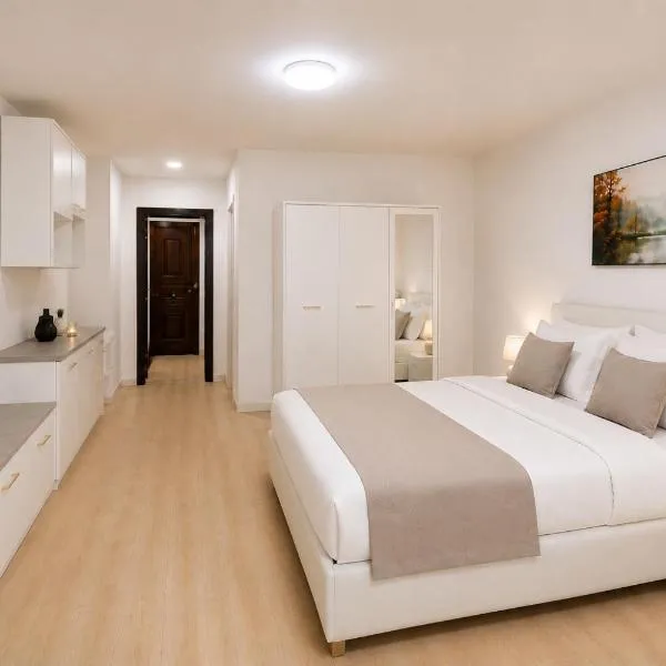 Nicolle Prestige Apartment، فندق في بيتشتي