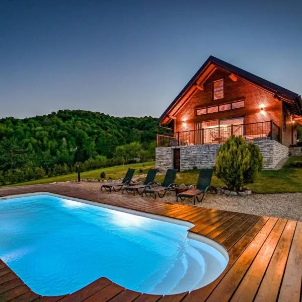Casa Kapusta, Hidden gem in nature, Swimming poll, Jacuzzi, Fire Pit, hotel u gradu Ogulin