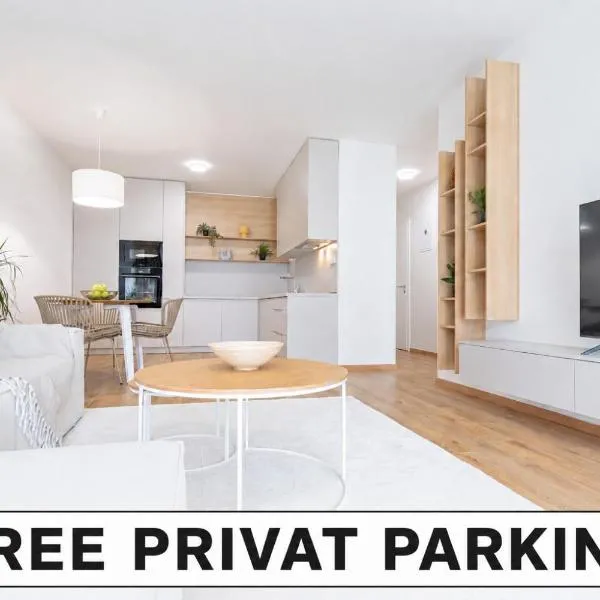 Apartmán Al-Garden s private garage parking free, 5 min pešo do centra, hotel in Košice