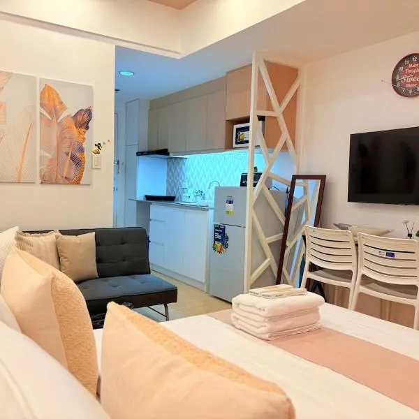 Sunvida Tower Across SM Cebu CITY VIEW, готель у Себу