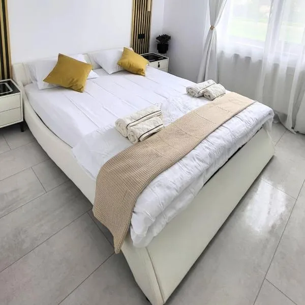 Apartament Benicarlo2، فندق في Brad