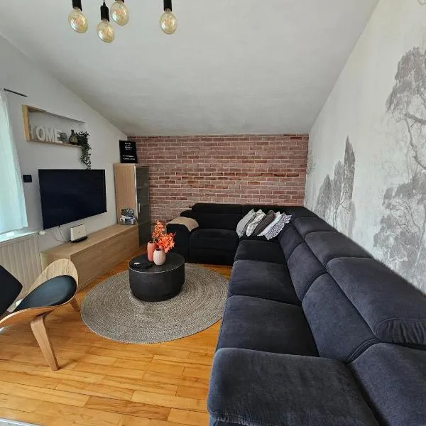 Cozy Designed & Sea view Apartment SULYE, Zaboric Sibenik, hotel i Žaborić