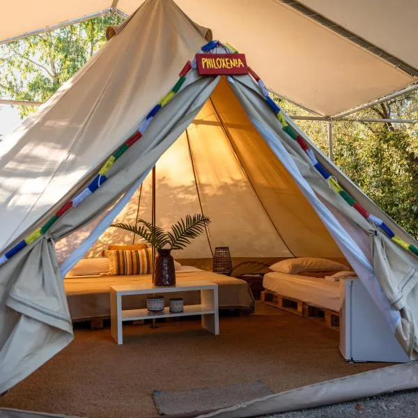 Nisi Glamping, hotell sihtkohas Paralía Rachon