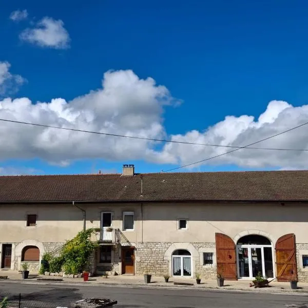 La Ferme, hotel a Arinthod