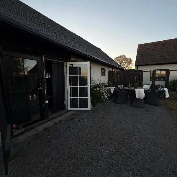 Studio Sommar, hotell i Glemmingebro