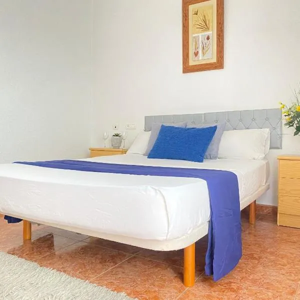 Hotel COSTAS, hotel in Fortuna