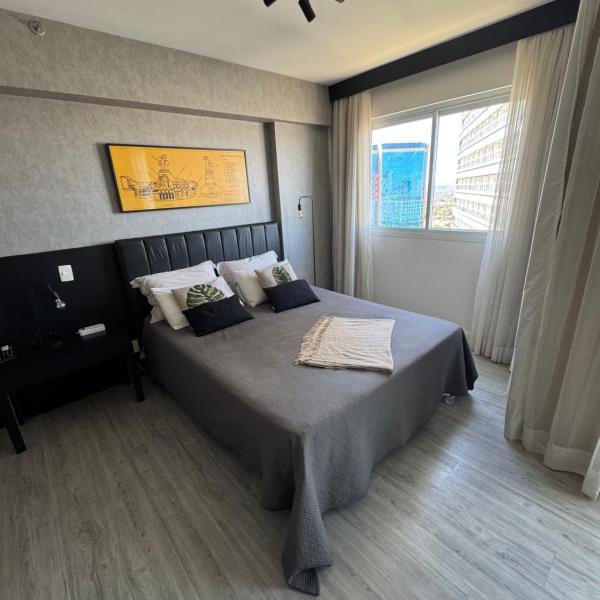 Apartamento moderno e aconchegante com vista para a Esplanada