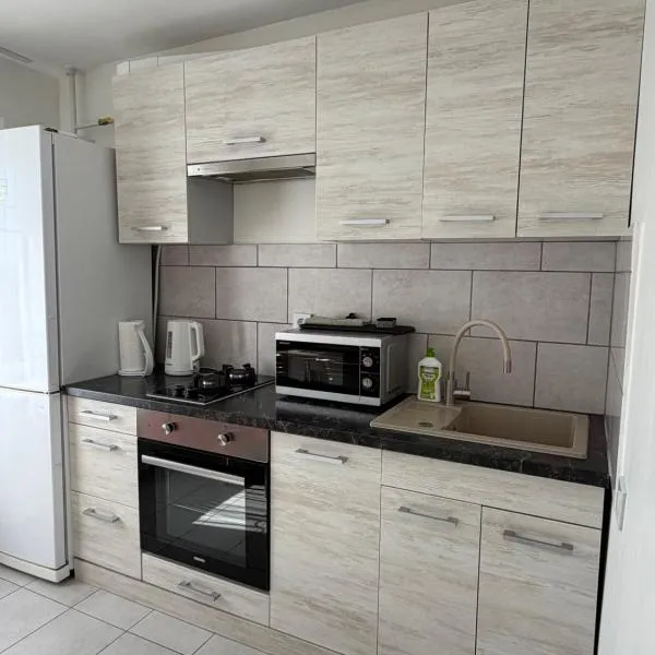 NV Apartments, ξενοδοχείο σε Volodymyr-Volynsʼkyy