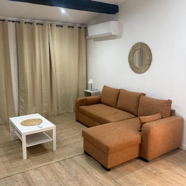 Superbe Appartement de 90m2 proche de la mer et des commerces: Banyuls-sur-Mer şehrinde bir otel