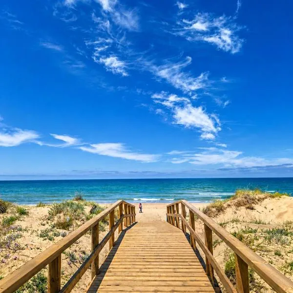 Sunrise House Oliva Nova Beach & MET Apartment, hotel em Oliva