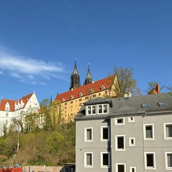 Panorama Apartments an der Seilbahn unterhalb der Albrechtsburg - Parkplatz und Wi-Fi - FREE, hotel u gradu 'Meissen'