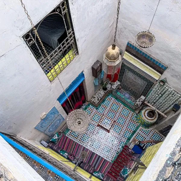 Hostel Dar Caftan, hôtel à Fès