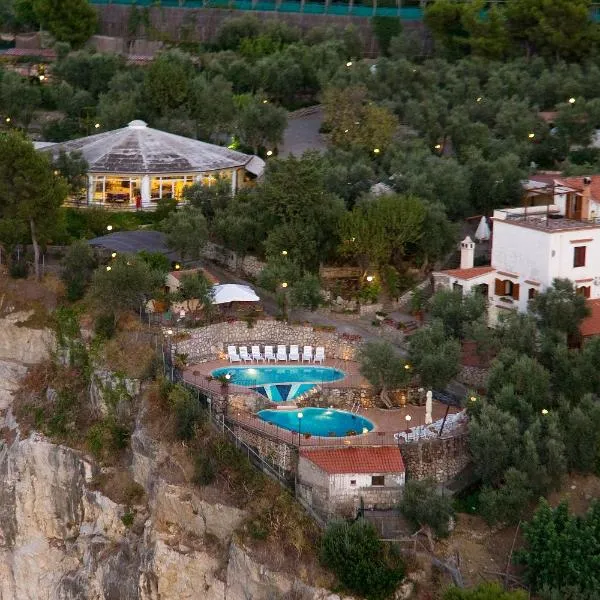 Villaggio Villa Lubrense, hotel em Massa Lubrense