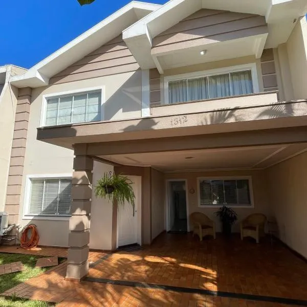 Sobrado Savana, hotel in Foz do Iguaçu