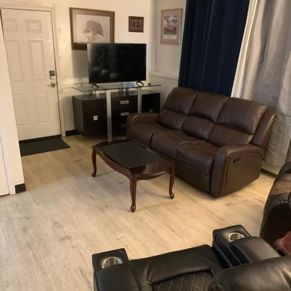 410 E 45th Unit 1, hotel in Anchorage