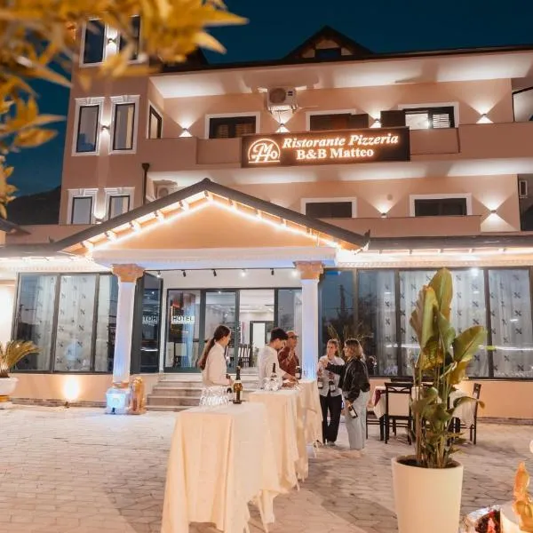 Matteo Garden & Restaurant, hotel en Vlorë
