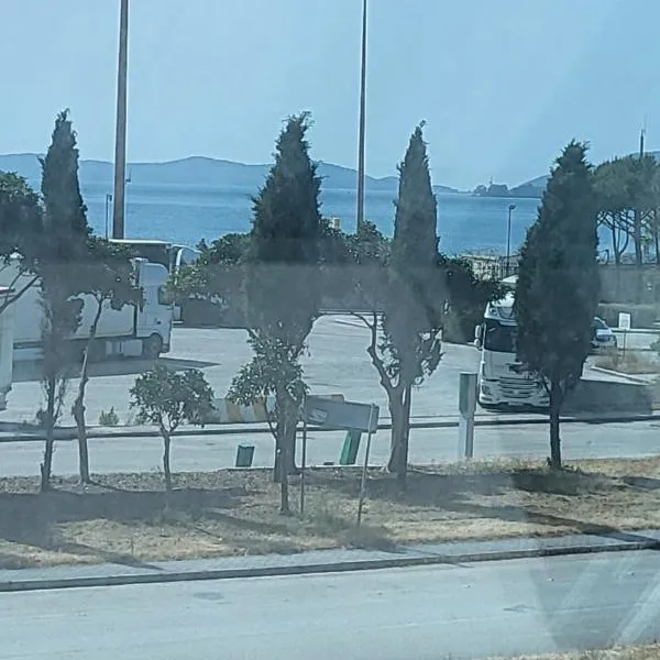 Horizon Corner, מלון בLadochórion