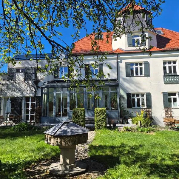 Gartenvilla Schwanstein，福森的飯店