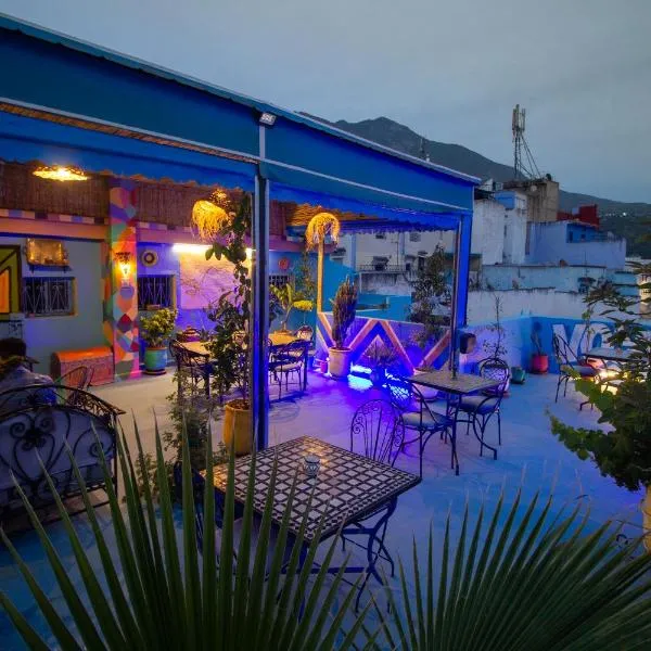 Casa Voyager 'secret garden terrace', hotel v destinaci Šafšawán