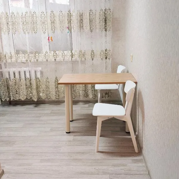 Viesnīca Строитель 39 pilsētā Orala