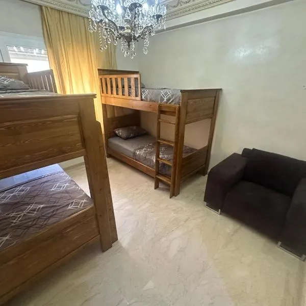 Stars Hostel Tangier, hotel u gradu 'Tanger'