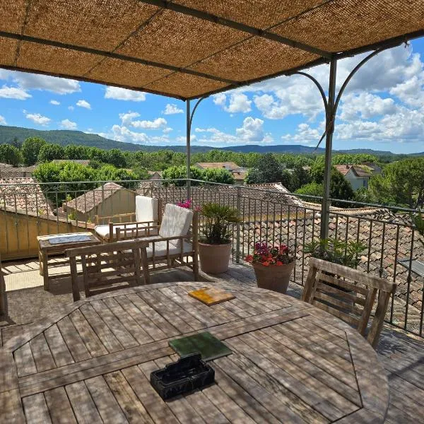 Gite DURANCE, hotel u gradu Mallemort