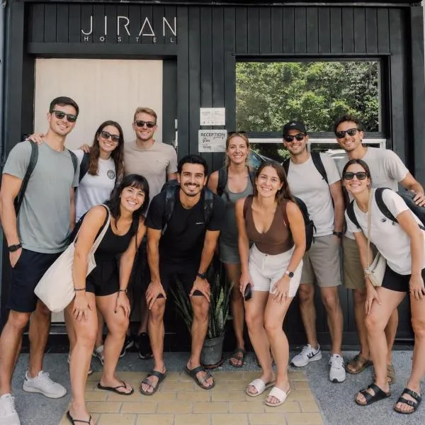 Jiran Hostel Kota Kinabalu、コタキナバルのホテル