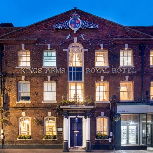 The Kings Arms and Royal Hotel, Godalming, Surrey - The Coaching Inn Group, מלון בגודלמינג
