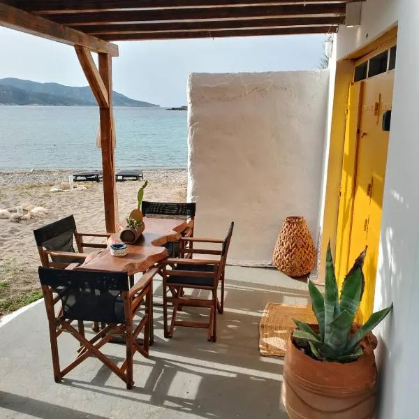 Agios Nikolaos Beach House Kimolos, hotel u gradu Kimolos