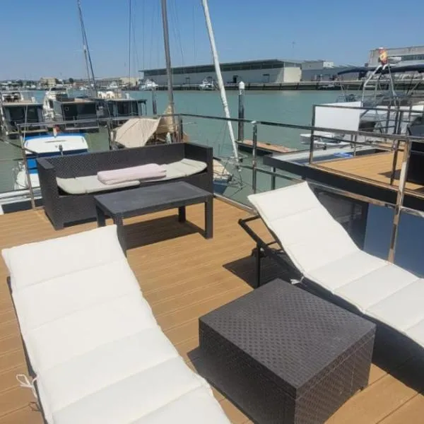 SEA & SOUL SUITe, hotel a El Puerto de Santa María