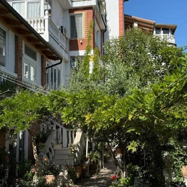 Villa Gersina Golem, hotel in Golem