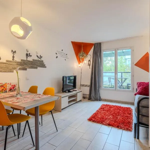 Ideal apart pour 4 a Disneyland, hotell i Serris