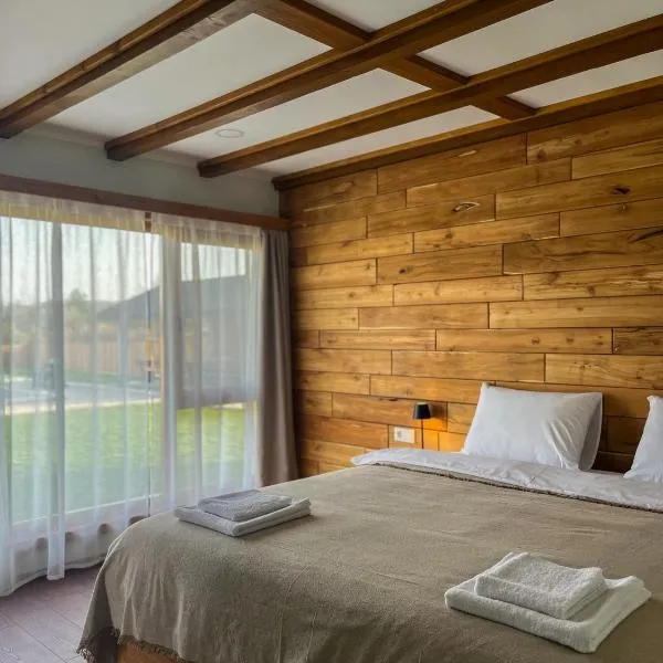 Братановите Къщи, hotel i Dŭbravka