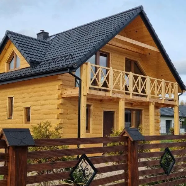 Drewniany Domek z Altaną: Chęciny'de bir otel