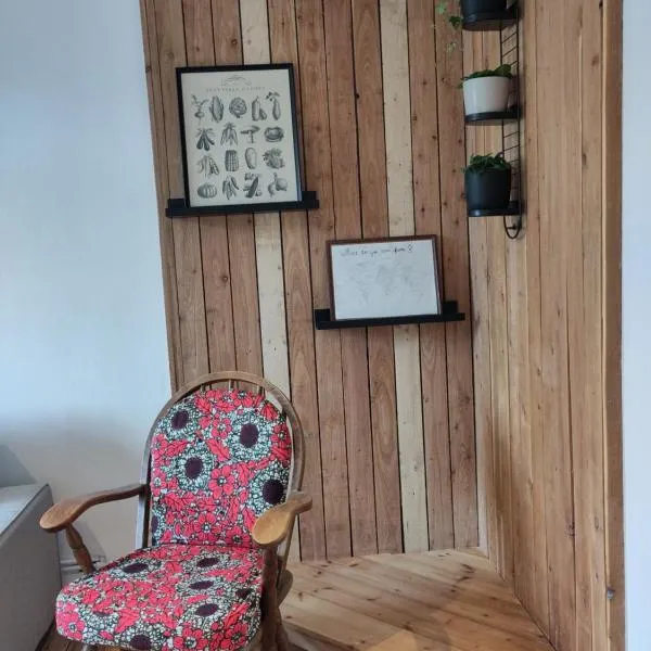 L'Escapade urbaine, hotel u gradu Denan