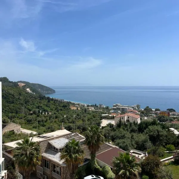 Sea View Apartment in Dhermi, hotell i Dhërmi