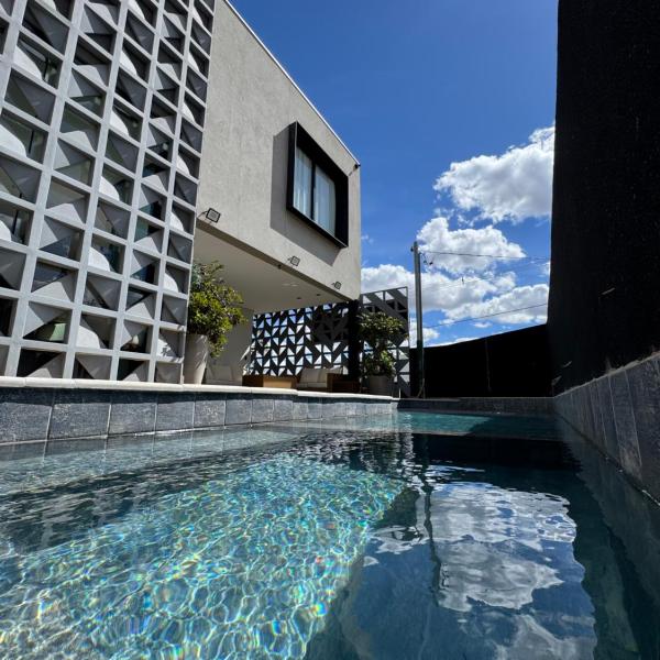 Casa c piscina alto padrão Brasília