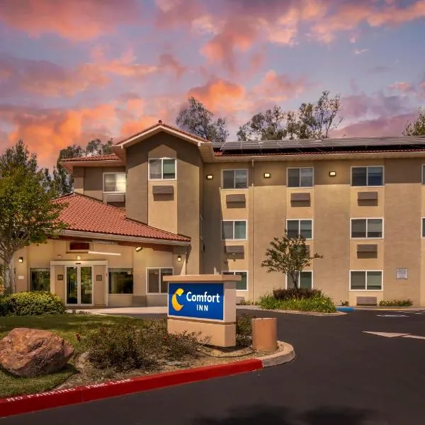 Comfort Inn Fontana, hotel in Fontana