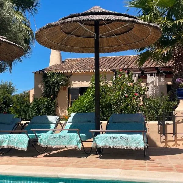 Casa Erica - Charming Quinta with Private Pool, hotel u gradu Karvoeiro