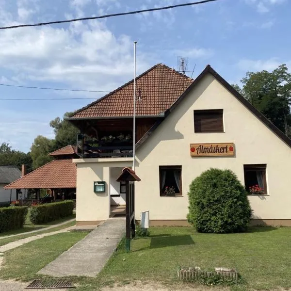 Almáskert Fogadó Zebegény, Hotel in Zebegény