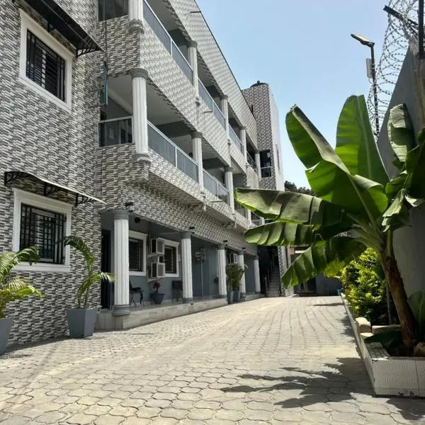 Stepping Stone Apartments, hôtel à Bijilo
